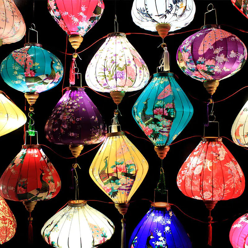 Traditional Chinese Peacock Lantern for Festivals