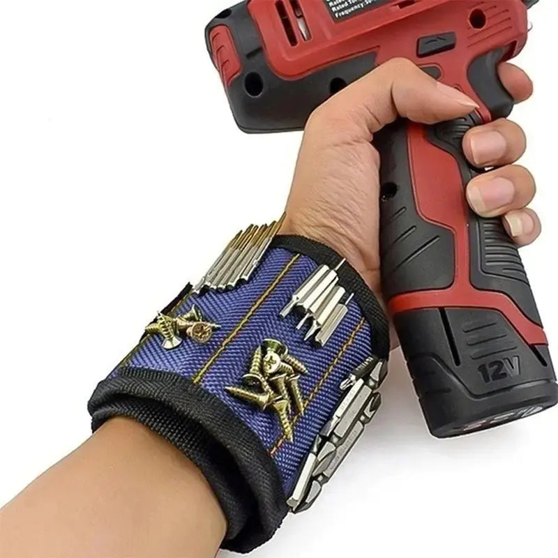Magnet Grip Wristband.