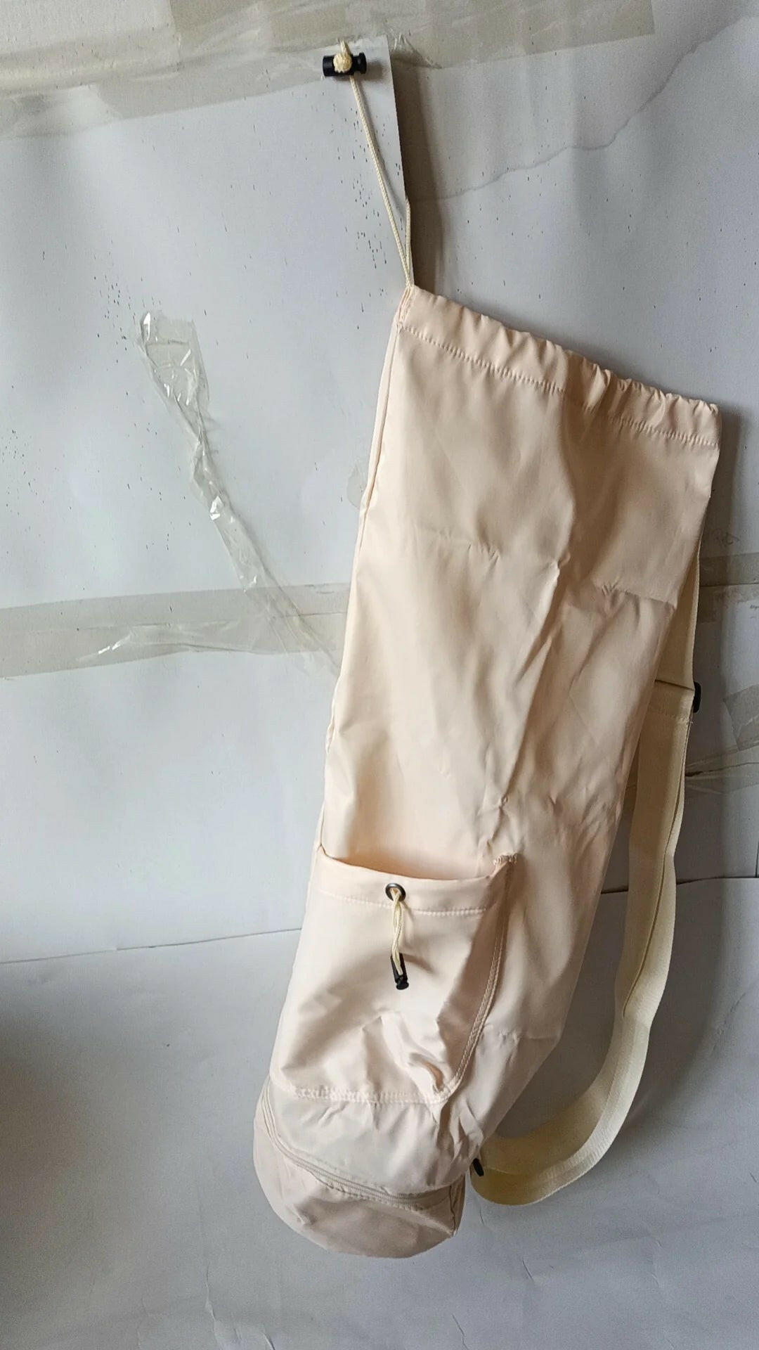 Sports Yoga Mat Strap Multifunctional Storage Bag.