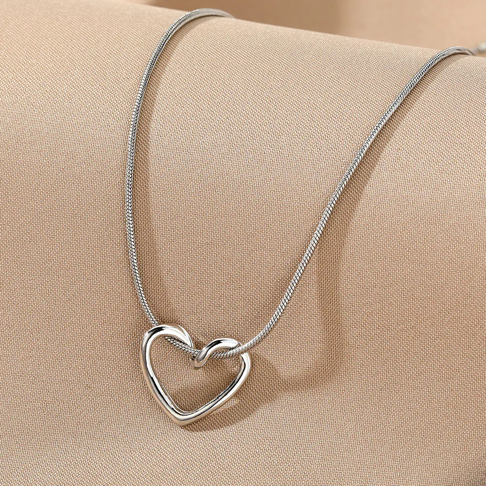 Minimalist Heart Pendant Necklace for Women