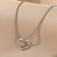 Minimalist Heart Pendant Necklace for Women