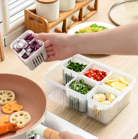 Refrigerator veggie Crisper
