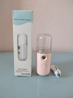 Travel-Size Skin Hydrator/ mist sprayer
