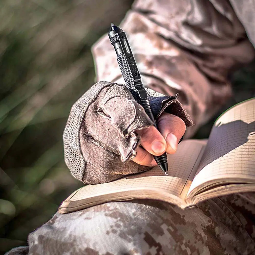 Security-Plus Tactical Pen / Tactical Self-Defense Pen.