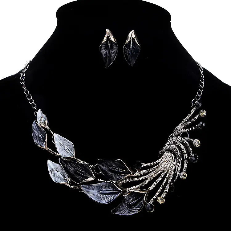 Vintage Colorful Leaf Necklace and Jewelry Set